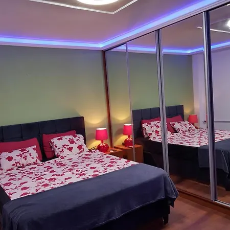 Centrul Vechi Biblioteca Nationala Apartment Bucharest