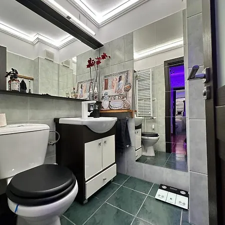Apartment Centrul Vechi Biblioteca Nationala Bucharest