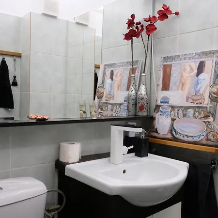Apartment Centrul Vechi Biblioteca Nationala Bucharest